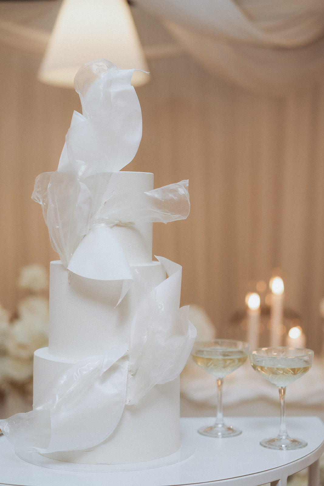 Elegant and timeless white wedding cake at sunnybrae estate